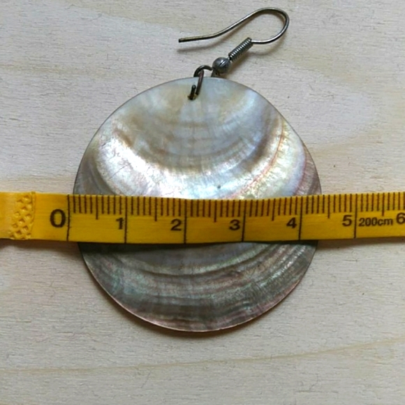 Mother Of Pearl Earrings - Picture 3 of 3